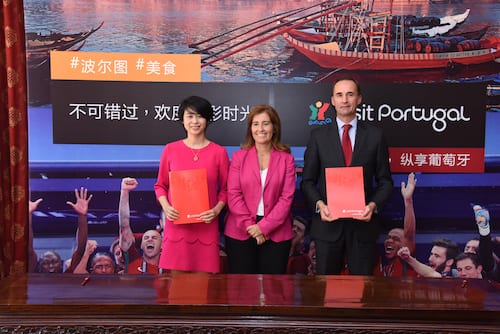 众信旅游与葡萄牙旅游局签署战略合作协议