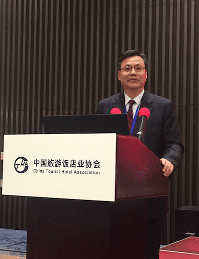 金陵饭店集团董事长汤文俭当选中国旅游饭店业协会会长