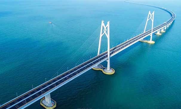 港珠澳大桥全面开通 旅游业者助力粤港澳发展旅游新商机