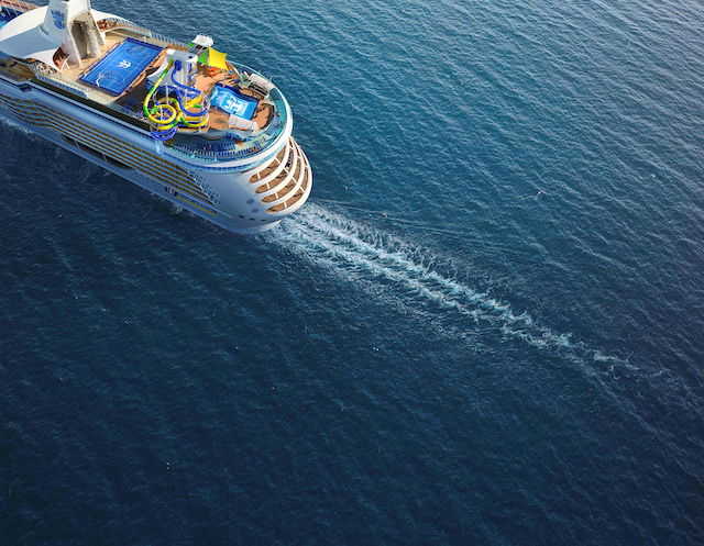 皇家加勒比-海洋自由号-游轮-1