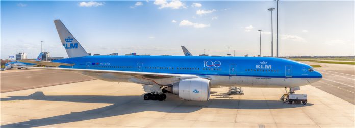 荷航B777-200 飞机