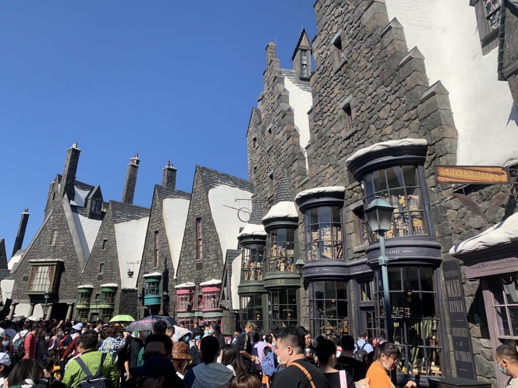 文旅部:中秋节国内旅游出游8815.93万人次