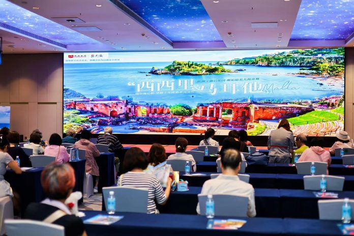 b2de883b5270fb2954141ce436811aab