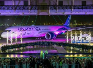 利雅得航空举行飞机入列仪式 首批3架波音787-9到位