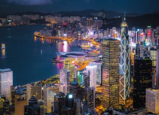 今年1至5月访港旅客约2300万人次 同比增长14%